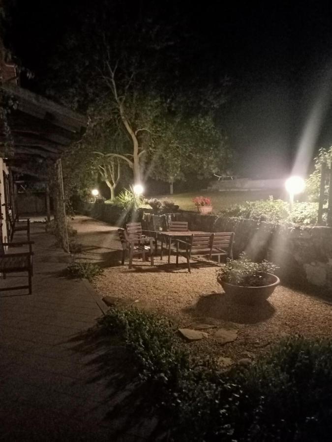 Agriturismo La Locandiera 蒙特马拉诺 外观 照片